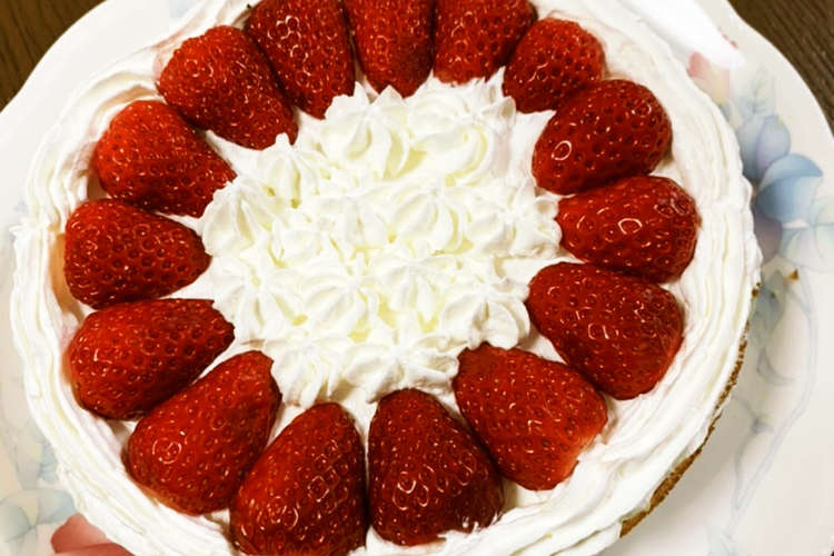 ヤマザキイチゴスペシャルで作る簡単ケーキ レシピ 作り方 By こずっぴ クックパッド 簡単おいしいみんなのレシピが378万品