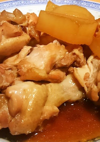 大根と鶏手羽元の中華風煮物