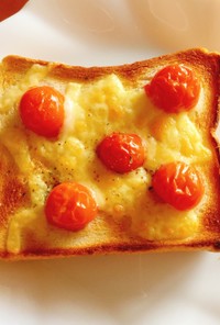 超簡単☆トマトチーズトースト