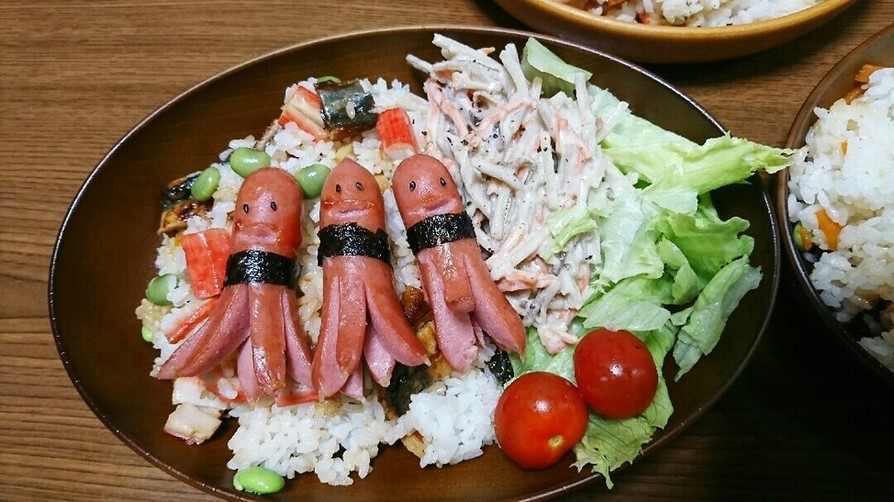簡単ちらし寿司と宇宙人ウィンナー⭐お弁当の画像