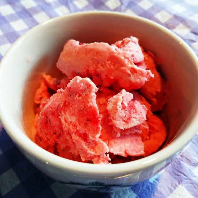 いちご農家直伝 いちごのアイスクリーム レシピ 作り方 By Remifa クックパッド 簡単おいしいみんなのレシピが354万品