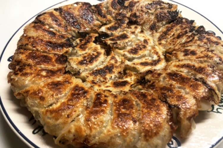 中国式餃子 レシピ 作り方 By 父さん飯 クックパッド 簡単おいしいみんなのレシピが356万品