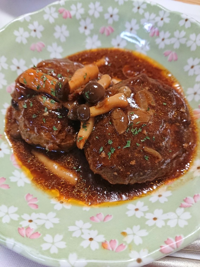 簡単！市販煮込みハンバーグソース 隠し味 by そうそう☆ママ 【クックパッド】 簡単おいしいみんなのレシピが365万品