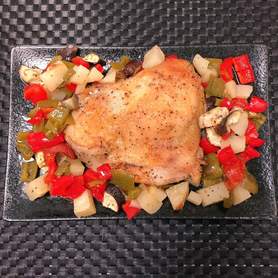 チキンと野菜のオーブン焼きの画像