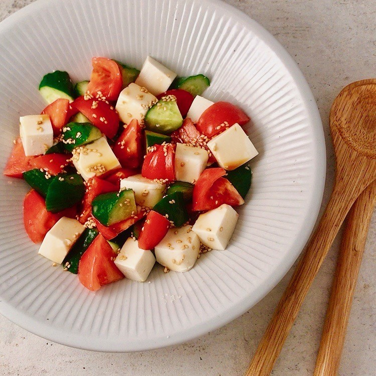 ＊トマトときゅうりと豆腐のサラダ＊の画像