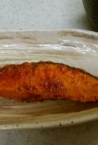 鮭の甘酒とケチャップ仕立て&浅蜊の味噌汁