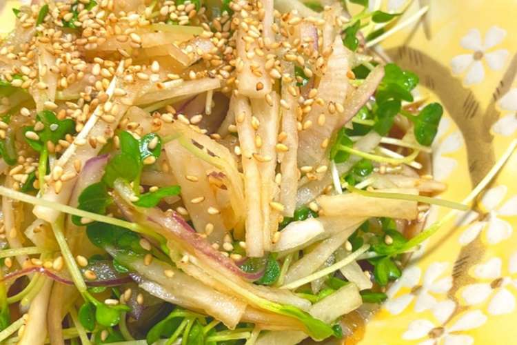 デリ風 新玉ねぎと大根かいわれ和風サラダ レシピ 作り方 By たっぷりん子 クックパッド 簡単おいしいみんなのレシピが352万品