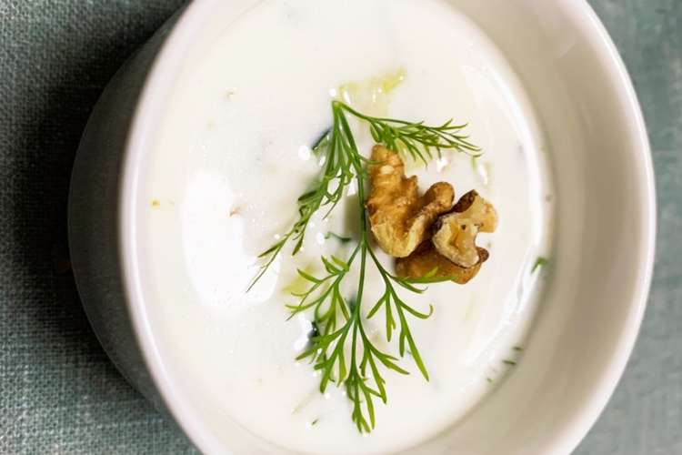 ブルガリアの伝統スープ タラトル レシピ 作り方 By 小さなピアニスト クックパッド 簡単おいしいみんなのレシピが365万品