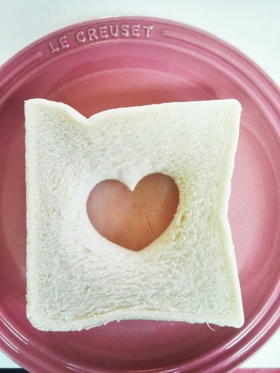 簡単‼お子様と作るハートのサンドイッチ♪の写真