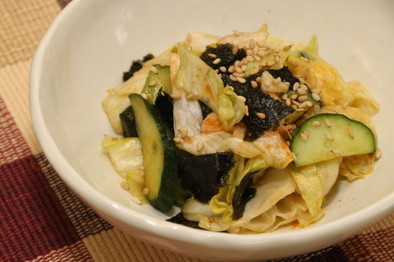 きゅうりとレタスの韓国風サラダの写真