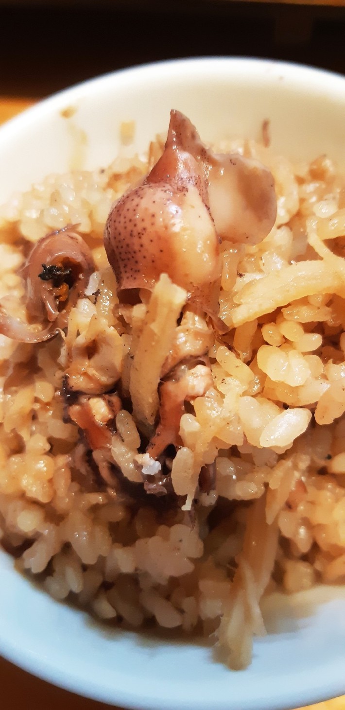 ほたるいかと生姜の炊き込みご飯の画像
