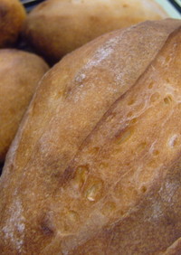 ジンジャーハニーパン・・天然酵母のパン