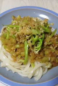 カリフロ—レのジャージャー麺
