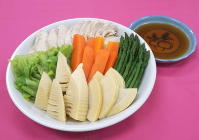 簡単！春野菜＆チキンのレンジ蒸しの写真