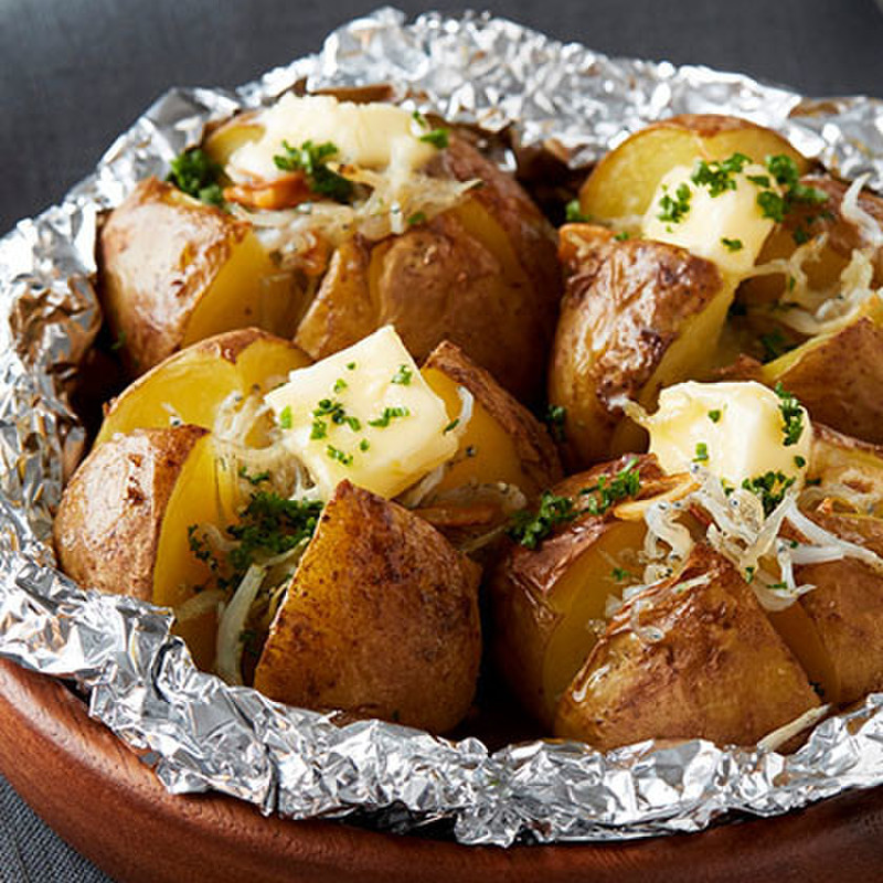 スロークッカーガーリックパルメザンチーズとポテトのレシピ