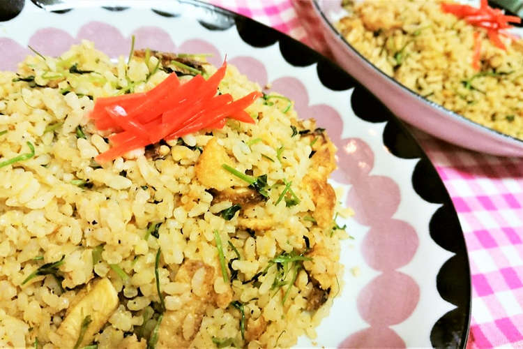 冷や飯消費 豆苗と小揚げのコク旨和風炒飯 レシピ 作り方 By ｓ４ クックパッド 簡単おいしいみんなのレシピが352万品