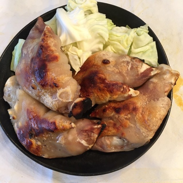 豚足 蒸して 焼いて もっちりパリパリ レシピ 作り方 By Satoruん クックパッド 簡単おいしいみんなのレシピが355万品