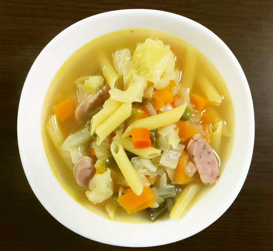 ペンネ入り野菜スープの画像