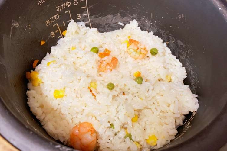 炊飯器で 誰でも簡単エビピラフ レシピ 作り方 By 居酒屋 道 クックパッド 簡単おいしいみんなのレシピが352万品