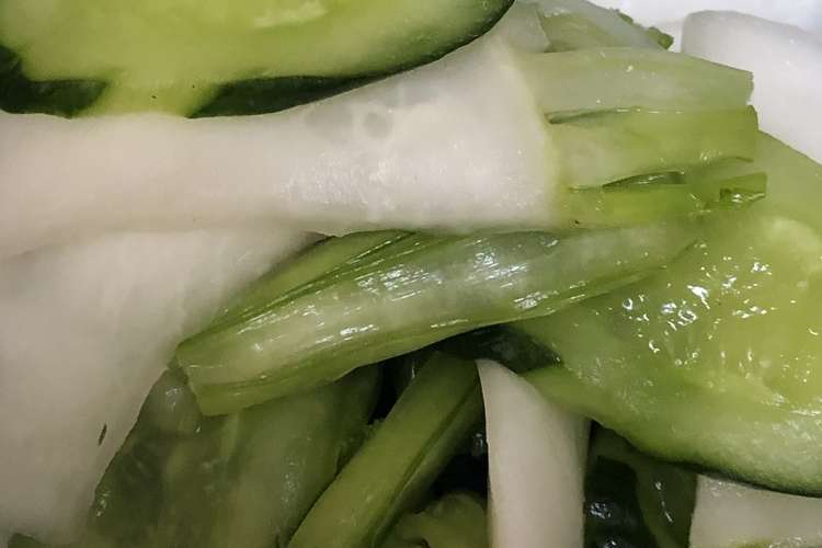 昆布茶で作るかぶときゅうりの浅漬け レシピ 作り方 By クックf976x2 クックパッド 簡単おいしいみんなのレシピが352万品