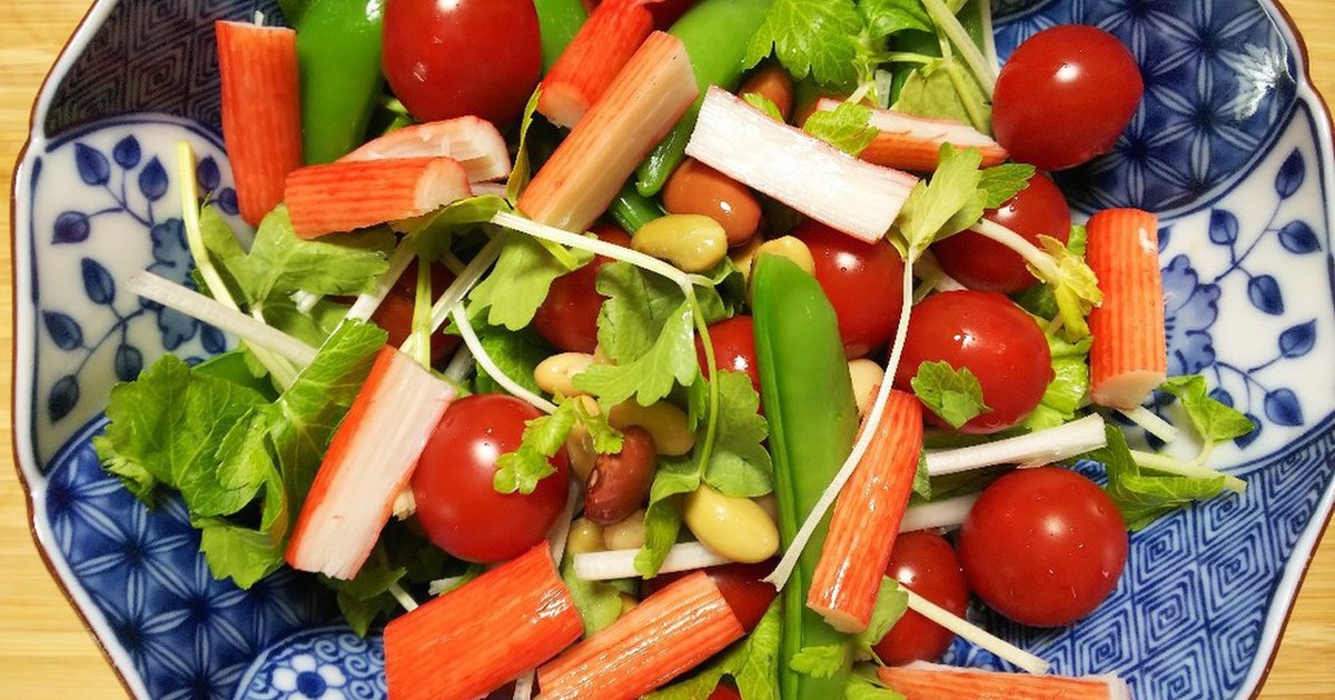 ホワイトセロリとかに風味かまぼこのサラダ レシピ 作り方 By Remies クックパッド 簡単おいしいみんなのレシピが349万品