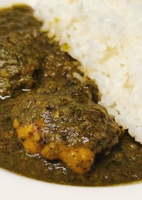 辛くない子供も喜ぶほうれん草チキンカレー