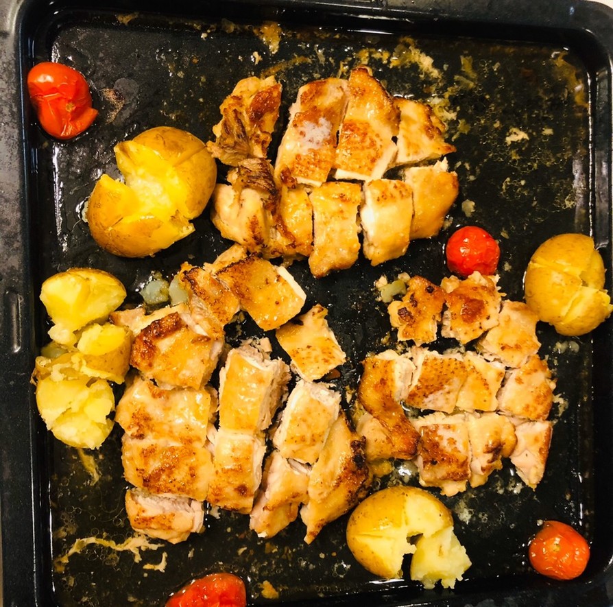鶏肉と野菜のオーブン焼きの画像