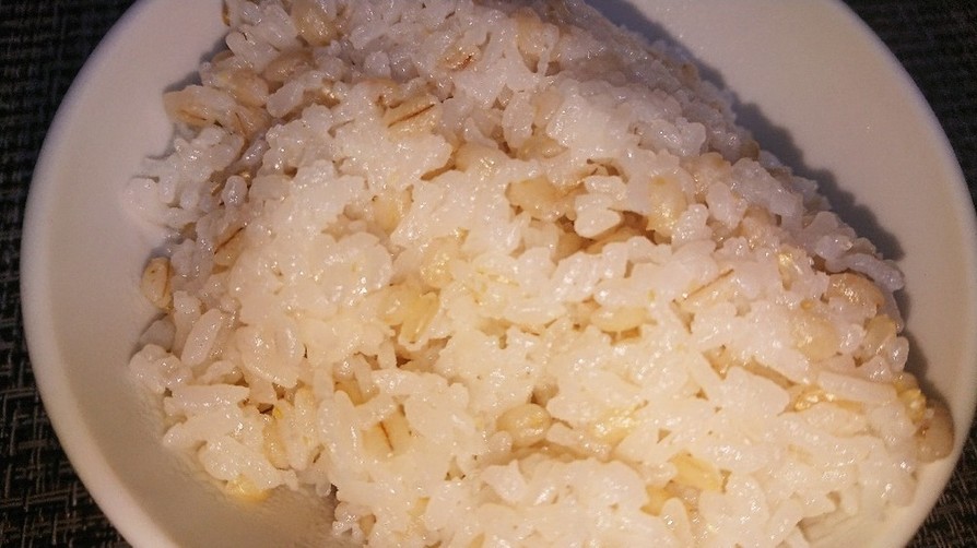食物繊維、ビタミンたっぷり玄米餅麦ごはんの画像
