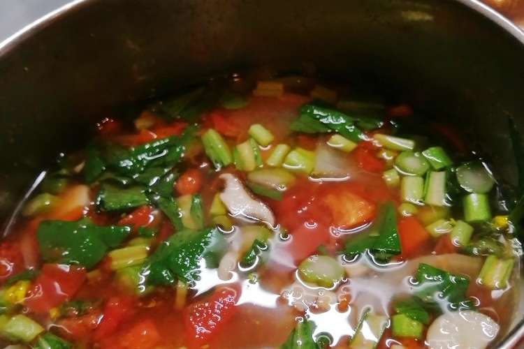 トマトスープオイスター風味 レシピ 作り方 By ねねるぅ クックパッド 簡単おいしいみんなのレシピが357万品