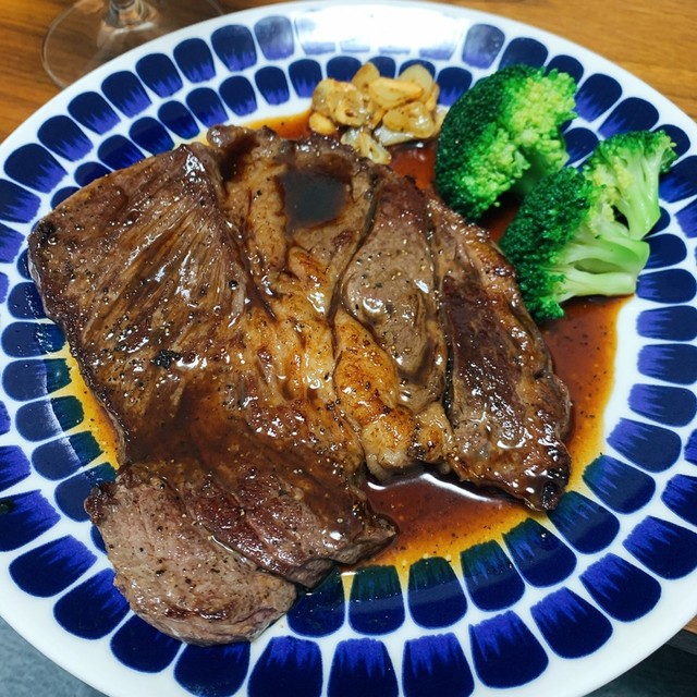 じっくり火を通したステーキ レシピ 作り方 By うまいあれ クックパッド