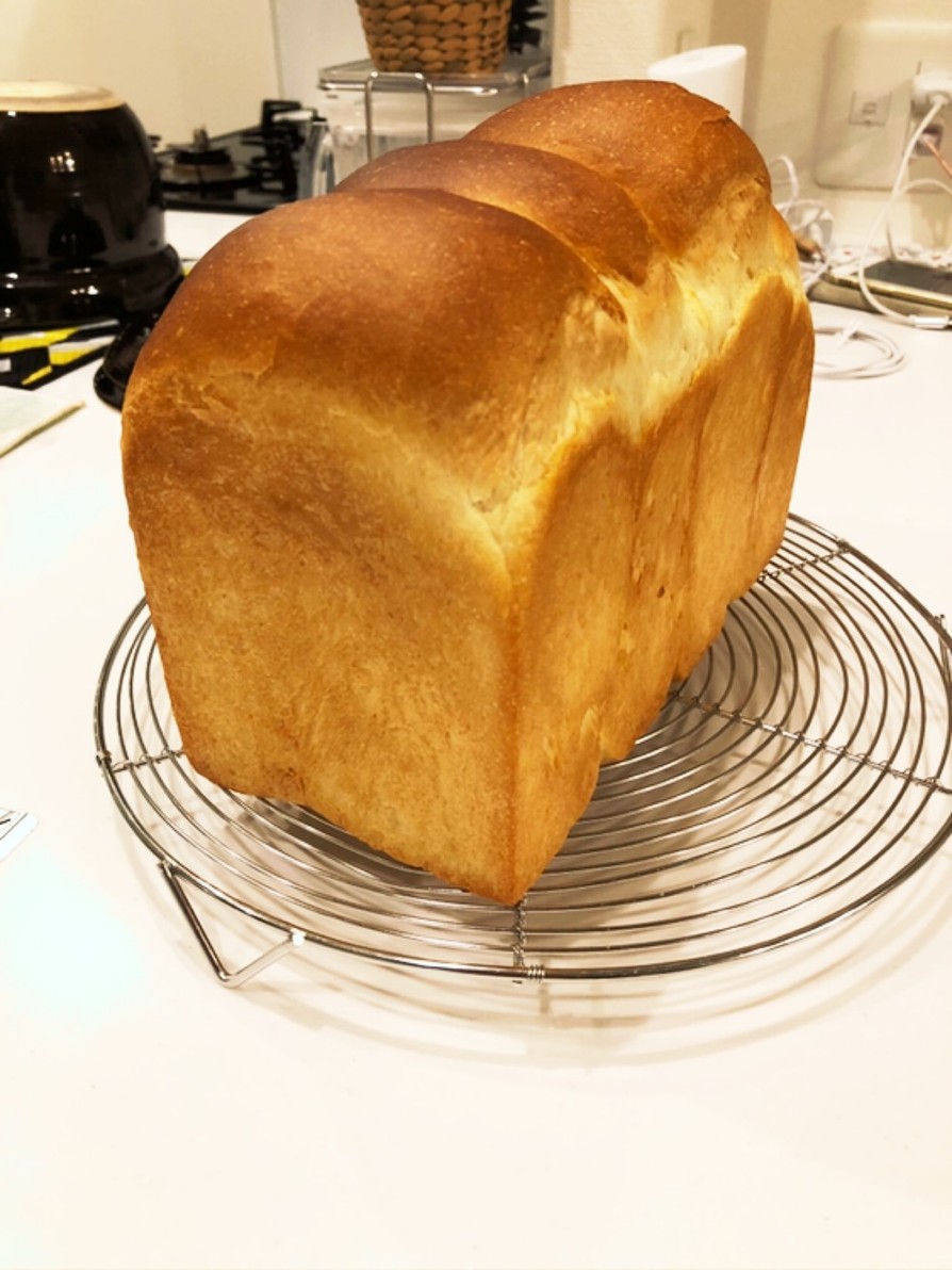 食パン(1斤型)の画像