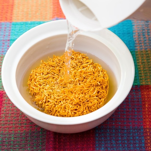 失敗 チキンラーメンお湯入れすぎた レシピ 作り方 By りさまりぃ クックパッド 簡単おいしいみんなのレシピが356万品