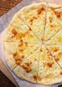 基本のピザ（ハニーチーズ）