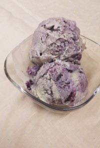 バニラ&ブルーベリーのアイスクリーム♪