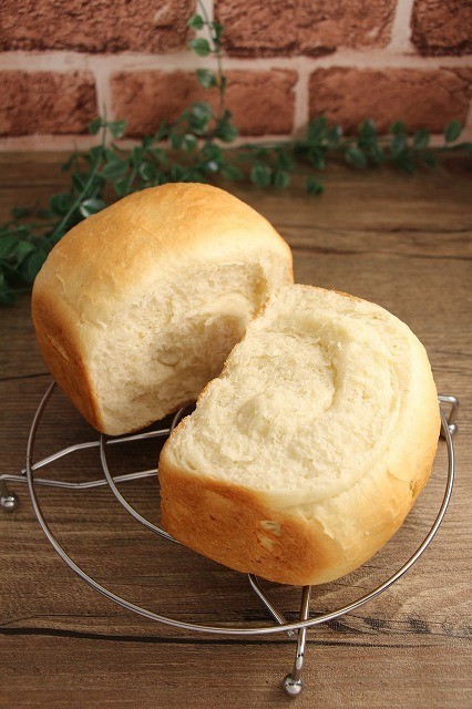 簡単！食パン☆強力粉0％バター不使用の画像