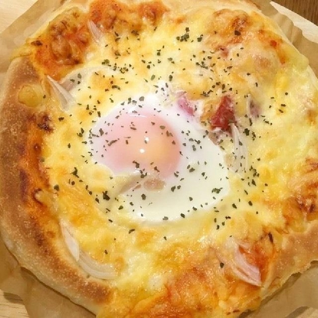 ピザ生地 お手軽ビスマルク レシピ 作り方 By えりぱん クックパッド 簡単おいしいみんなのレシピが352万品