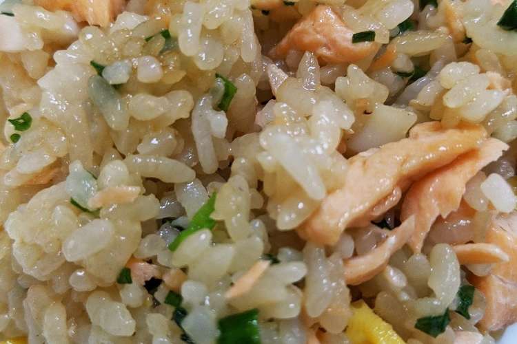 和風寿司チャーハン 余った寿司も大活躍 レシピ 作り方 By ぱいなっぷぅ クックパッド 簡単おいしいみんなのレシピが366万品