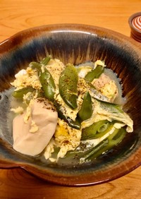 スナップエンドウと高野豆腐の卵とじ