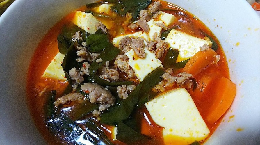 豚ひき肉と豆腐のキムチスープの画像