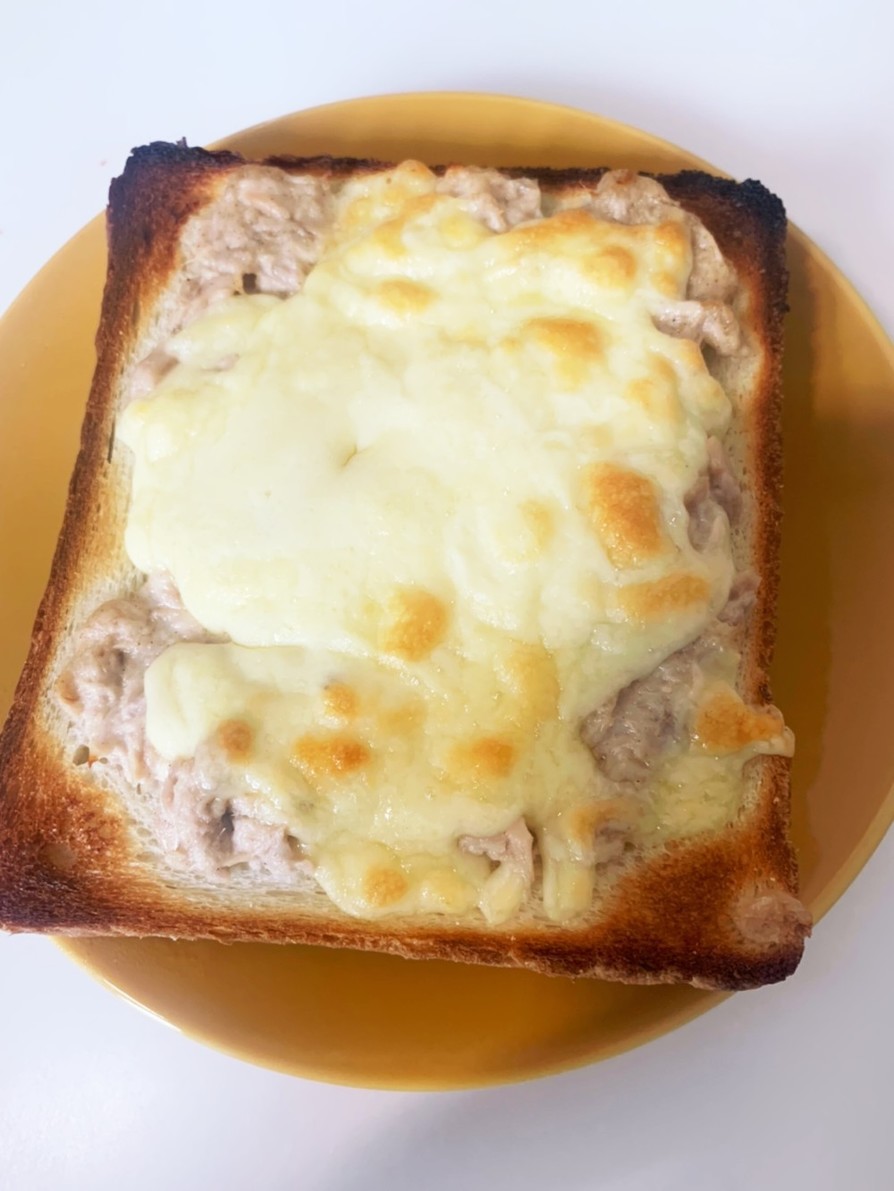 簡単　ツナチーズトーストの画像