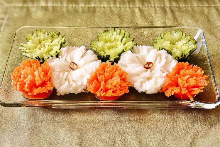 簡単で可愛い 菊花かぶ きゅうり 人参 レシピ 作り方 By ピンクローズv O クックパッド 簡単おいしいみんなのレシピが356万品