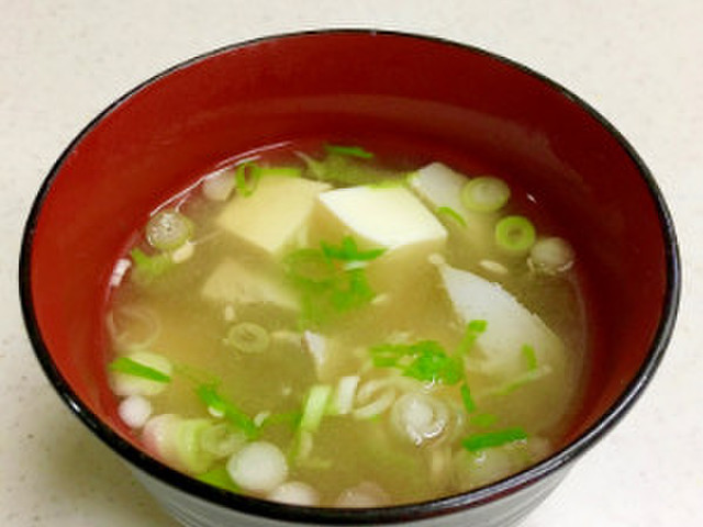 すり身の味噌汁 富山の郷土料理 レシピ 作り方 By ケイヤ5621キエ クックパッド 簡単おいしいみんなのレシピが360万品 すり身の味噌汁 富山の郷土料理 レシピ 作り方 By ケイヤ5621キエ クックパッド 簡単おいしいみんなのレシピが360万品