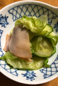 レタスときゅうりの中華風サラダ