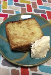 超簡単☆バニラアイス添えキャラメルケーキ