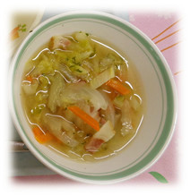 コンソメスープ＠倉敷市学校給食の画像
