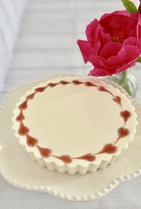 シンプルなレアチーズケーキ（ハート）