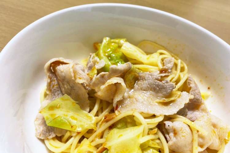 豚肉とキャベツの食べるラー油パスタ レシピ 作り方 By Yuppi クックパッド 簡単おいしいみんなのレシピが360万品