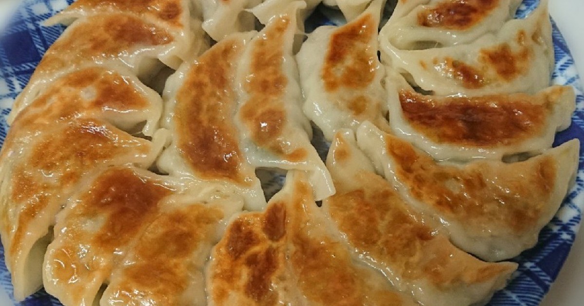 やっぱりこの味 母親直伝 ウチの餃子 レシピ 作り方 By クック ジョージ クックパッド 簡単おいしいみんなのレシピが358万品