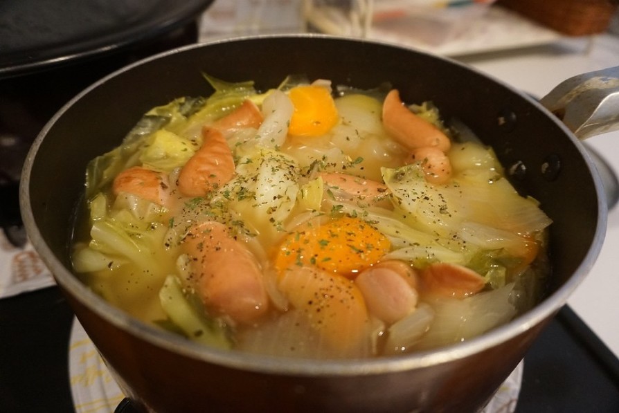 ゆる簡単ポトフ☆残り野菜でコンソメスープの画像