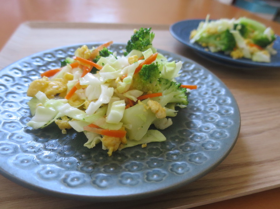 ブロッコリーとたまごのサラダ/七尾市給食の画像